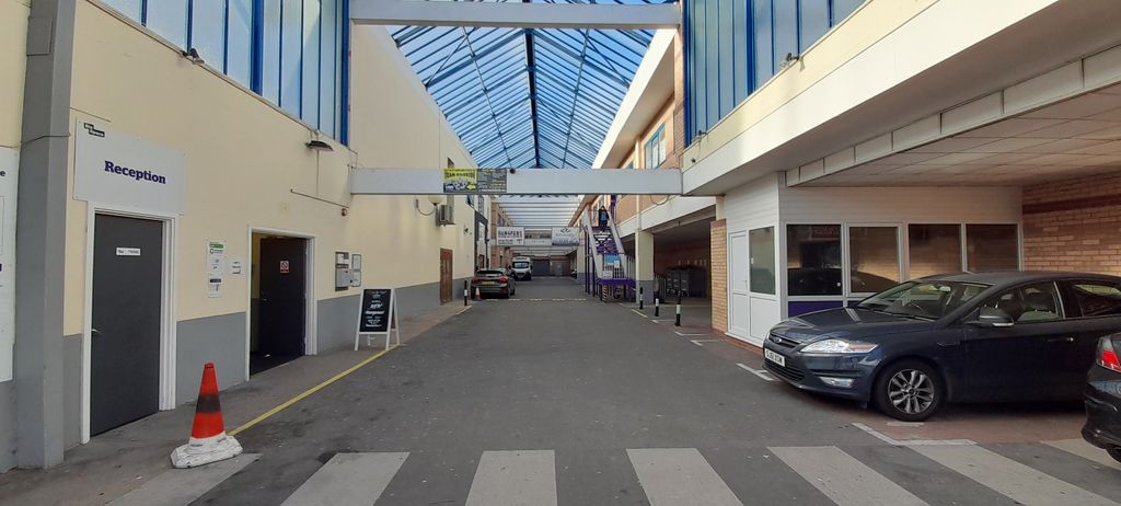 Property photo 2 of 14