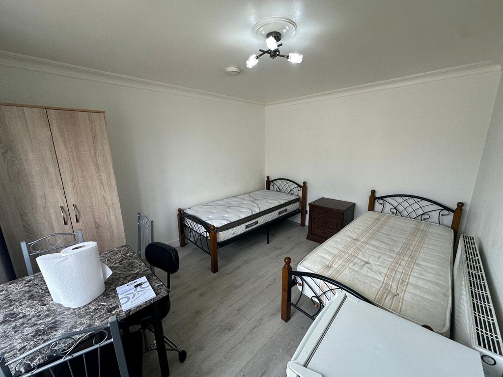 Property photo 1 of 2 Photo 1