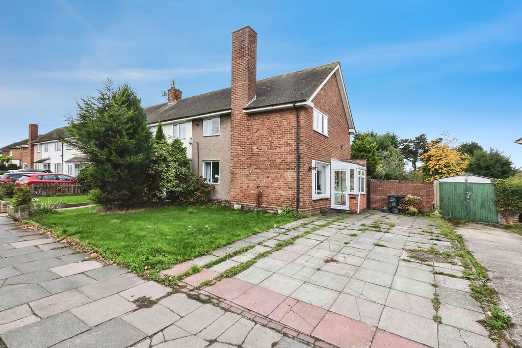 Property photo 2 of 17