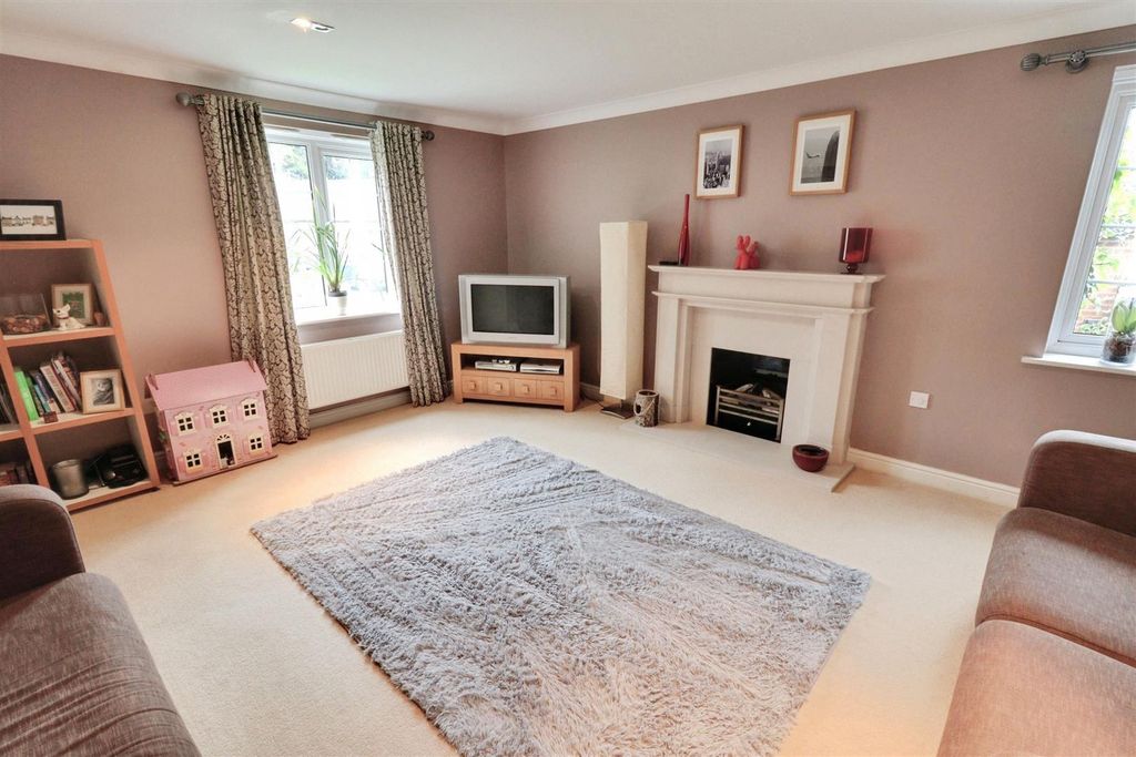 Property photo 2 of 41 7267B7A3-Img_2044-Img_2046.Jpg