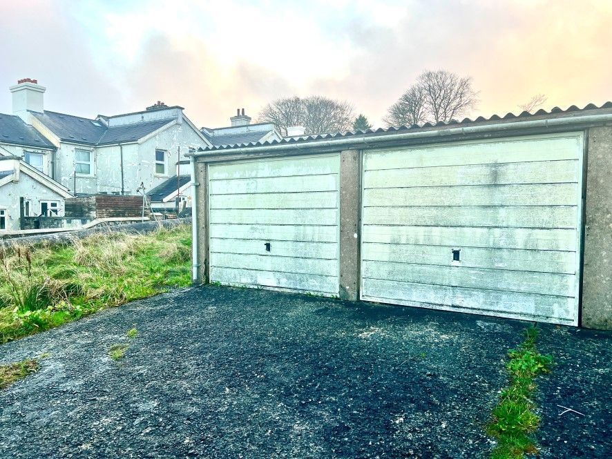 Property photo 2 of 3