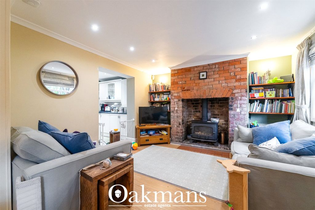 Property photo 2 of 29 Picture No. 14