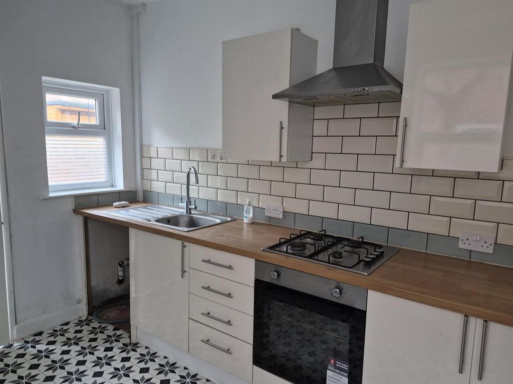 Property photo 3 of 5 20251105_103433.Jpg