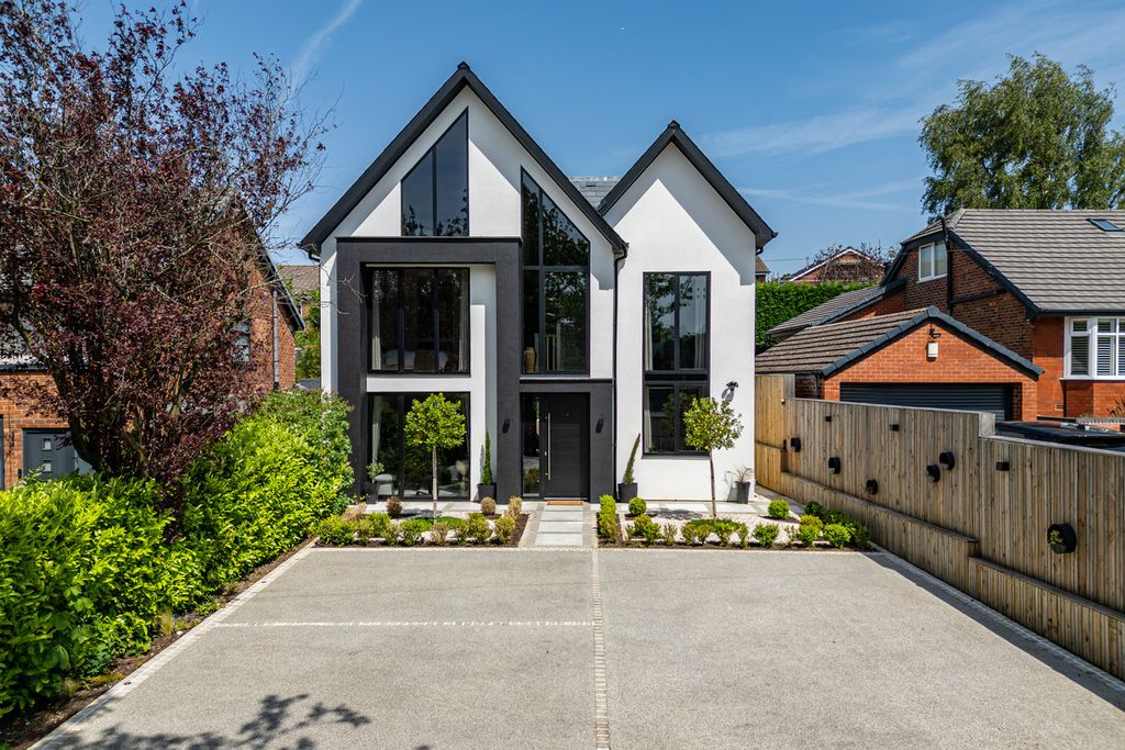 Property photo 1 of 50