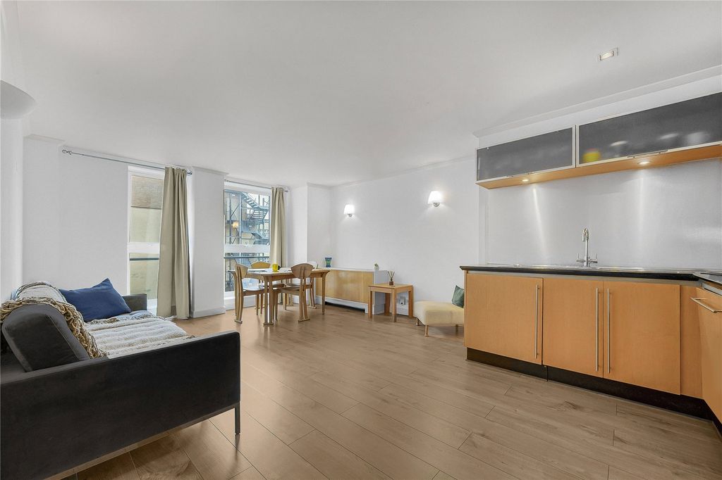 Property photo 1 of 9 Picture No. 19