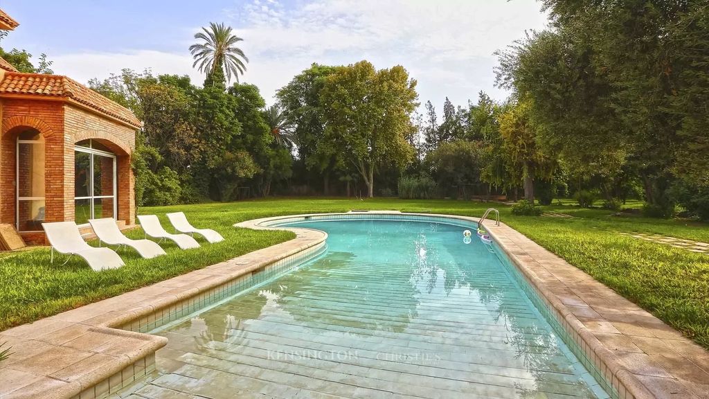 Property photo 2 of 34 Click Here If You Are Looking For Villa For Sale In Marrakech Villa  Jamar  From Kensingtonmorocco.Com Villa For Sale Marrakech Villa For Sale In Marrakech Luxury Villa For Sale Marrakech