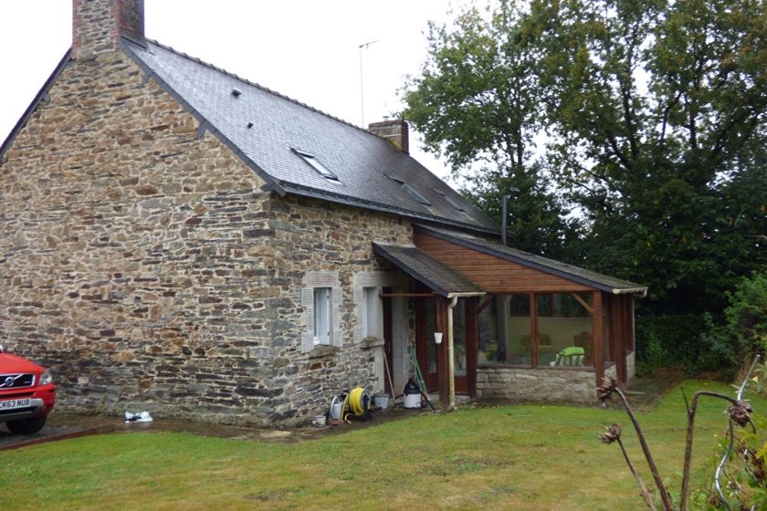 Property photo 3 of 12