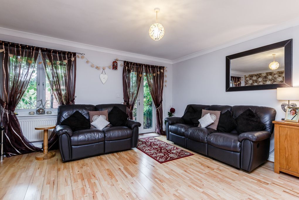Property photo 2 of 7