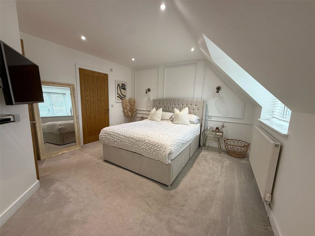 Additional image 7 of 4 bed detached house for saleCharles Thomas Avenue, Pembroke Dock, Pembrokeshire SA72