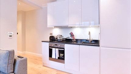 Property photo 3 of 7 Kitchen