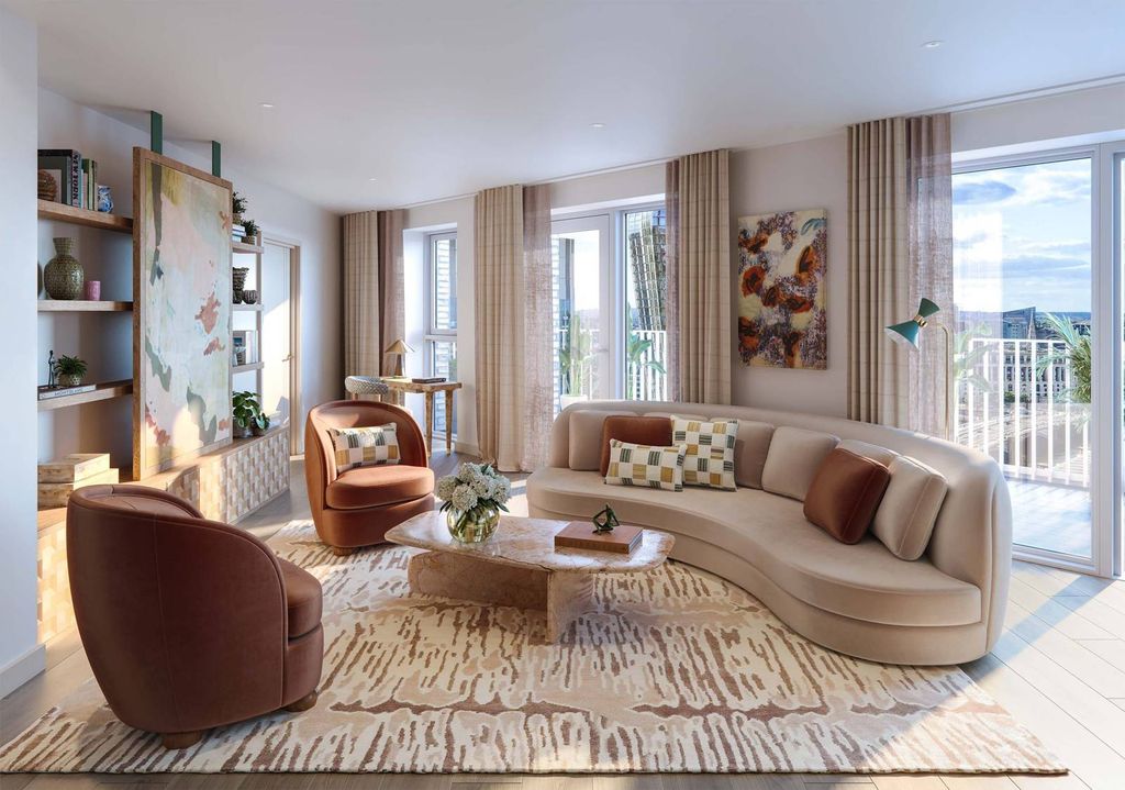 Property photo 2 of 13