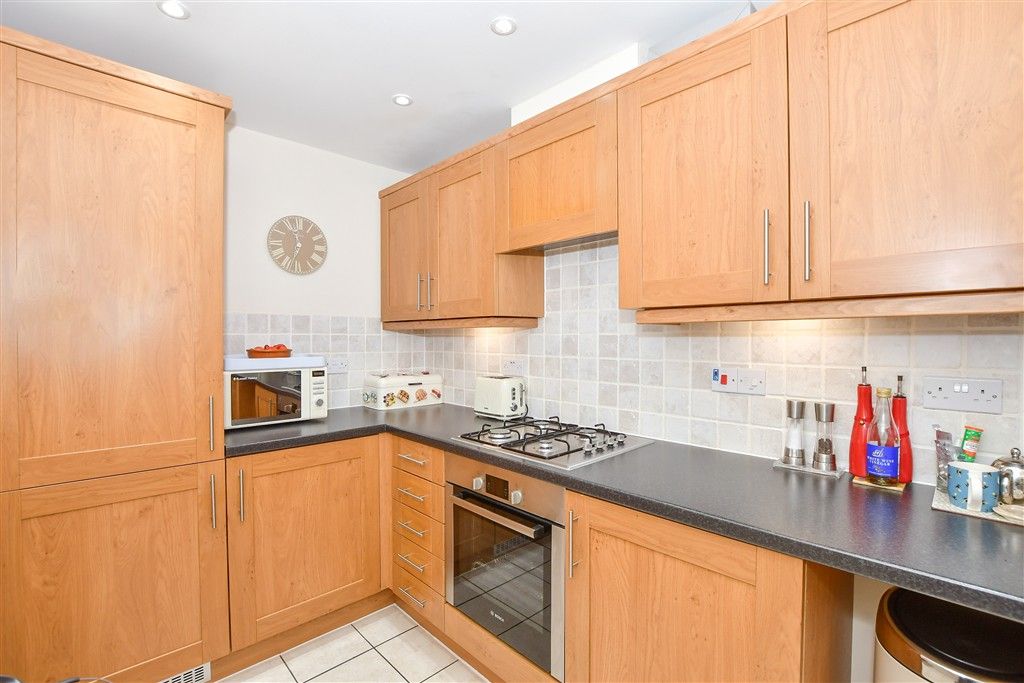 Property photo 1 of 10 Kitchen