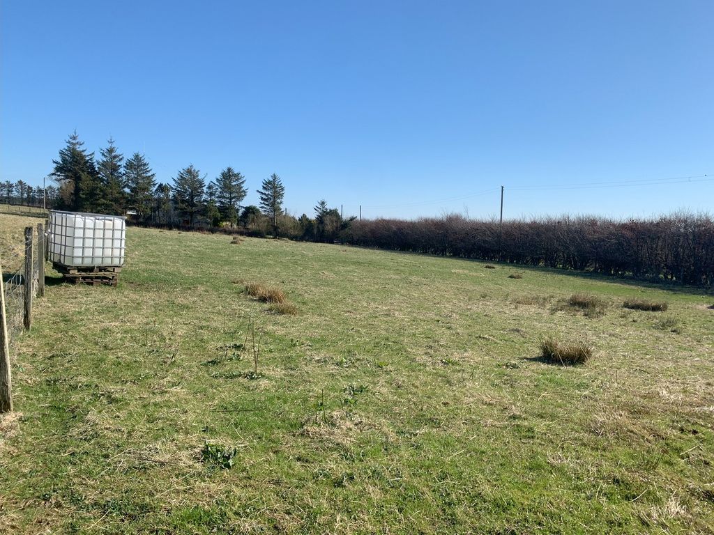 Property photo 2 of 5 Not Specified