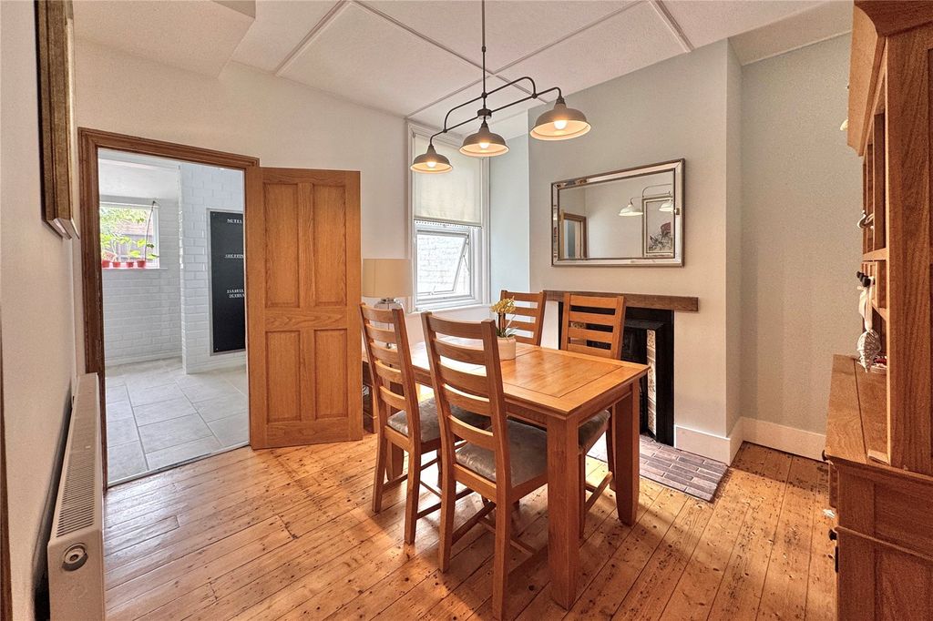 Property photo 3 of 13 Picture No. 06