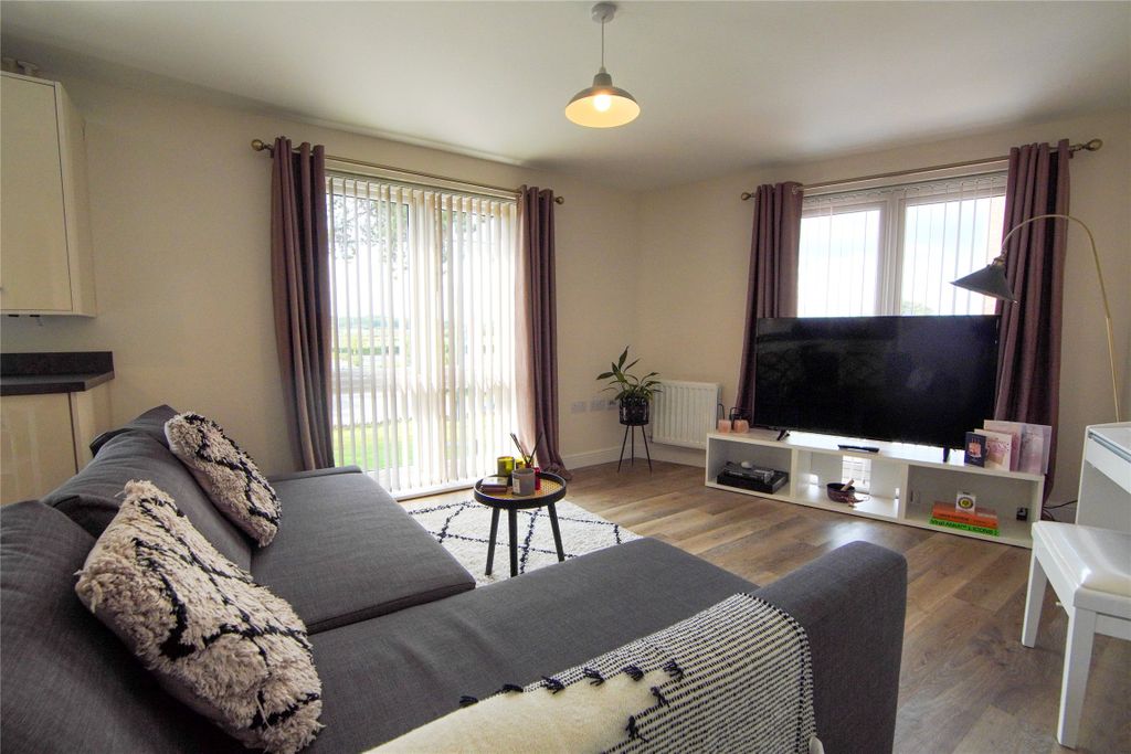 Property photo 2 of 8 Picture No. 08