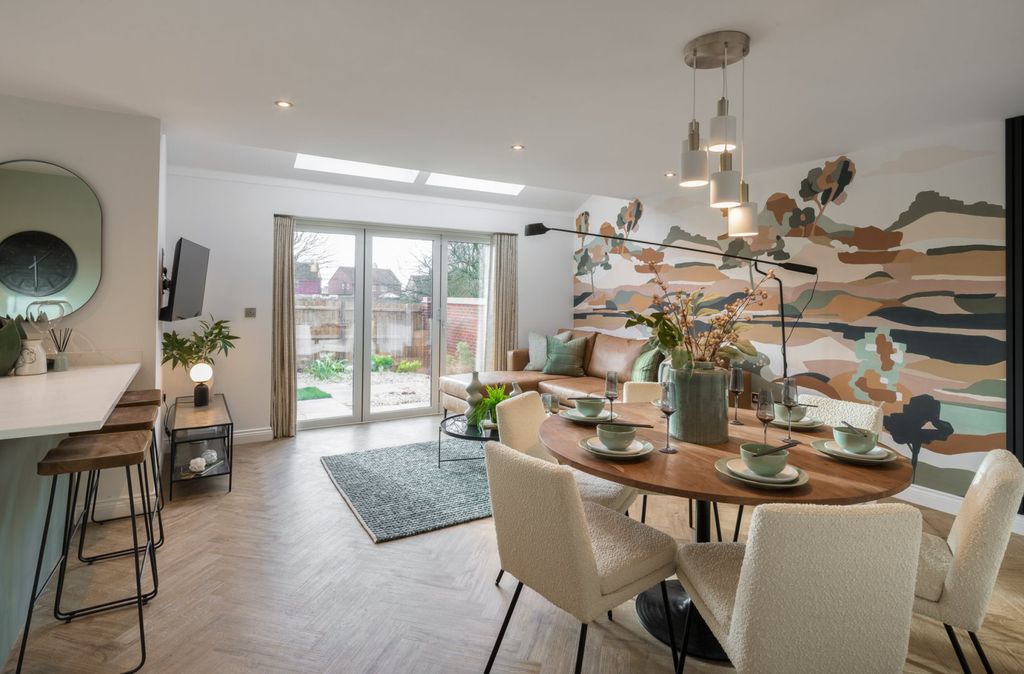 Property photo 3 of 19