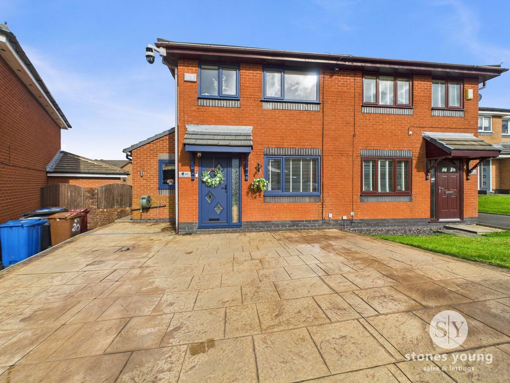 Property photo 1 of 18