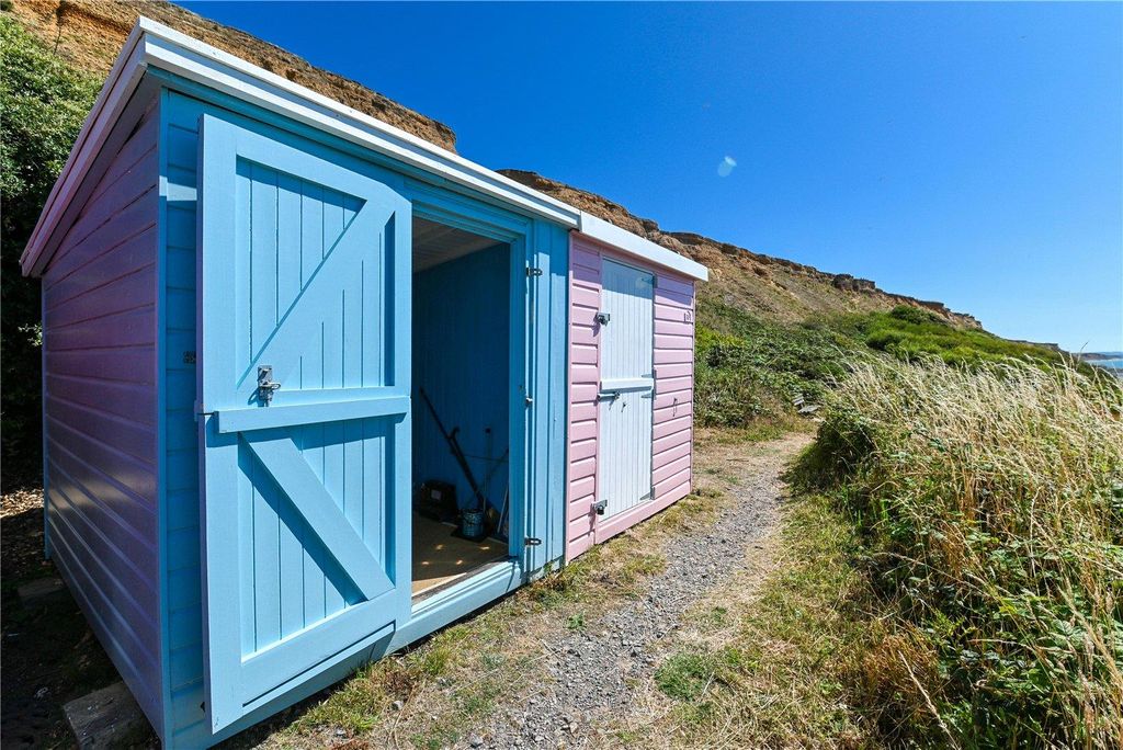 Property photo 1 of 6 Picture No. 02