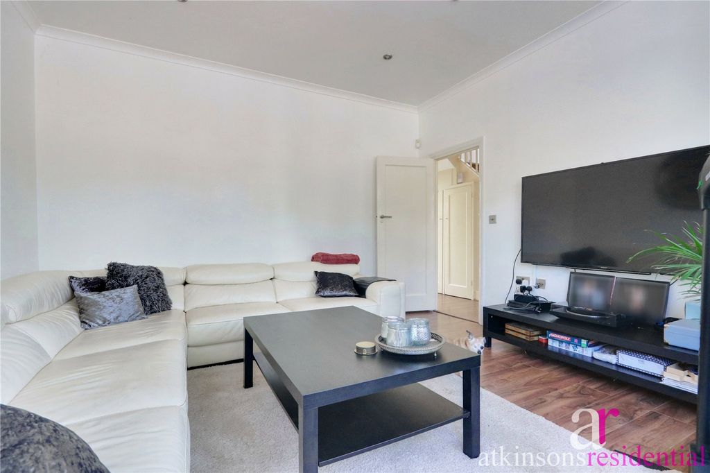 Property photo 3 of 23 Picture No. 09