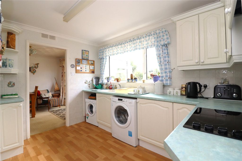 Property photo 3 of 18 Picture No. 25