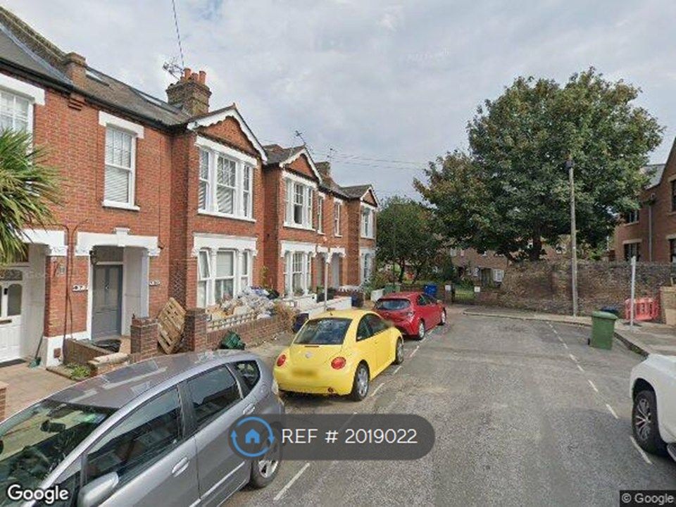 Property photo 1 of 8