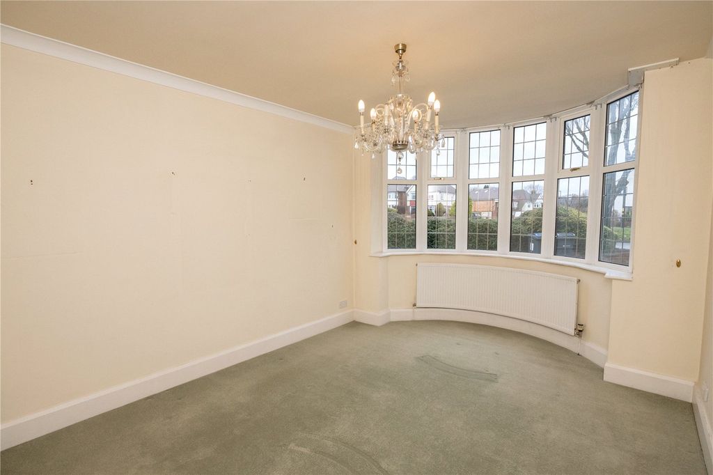 Property photo 2 of 17 Picture No. 06