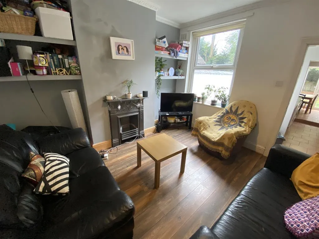 House in Birmingham, Harborne - More