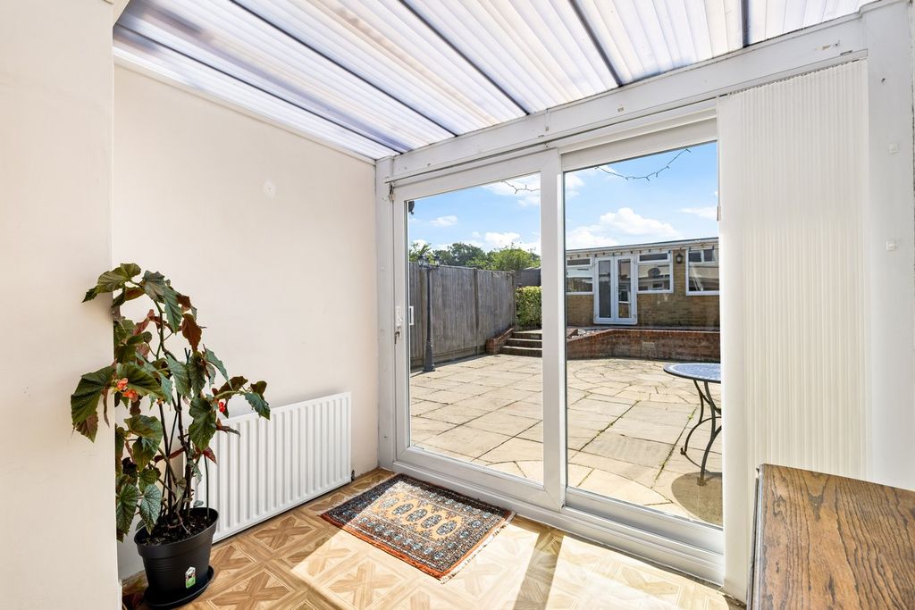 Property photo 3 of 19