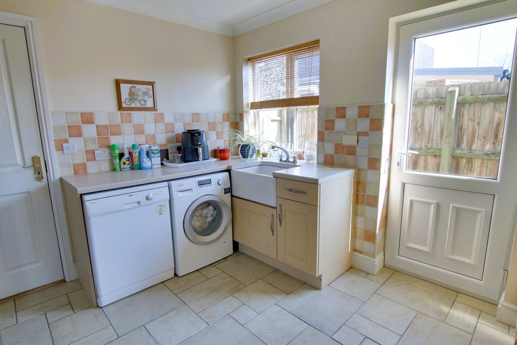 Additional image 11 of 4 bed detached house for saleWhittlesey Road, March PE15