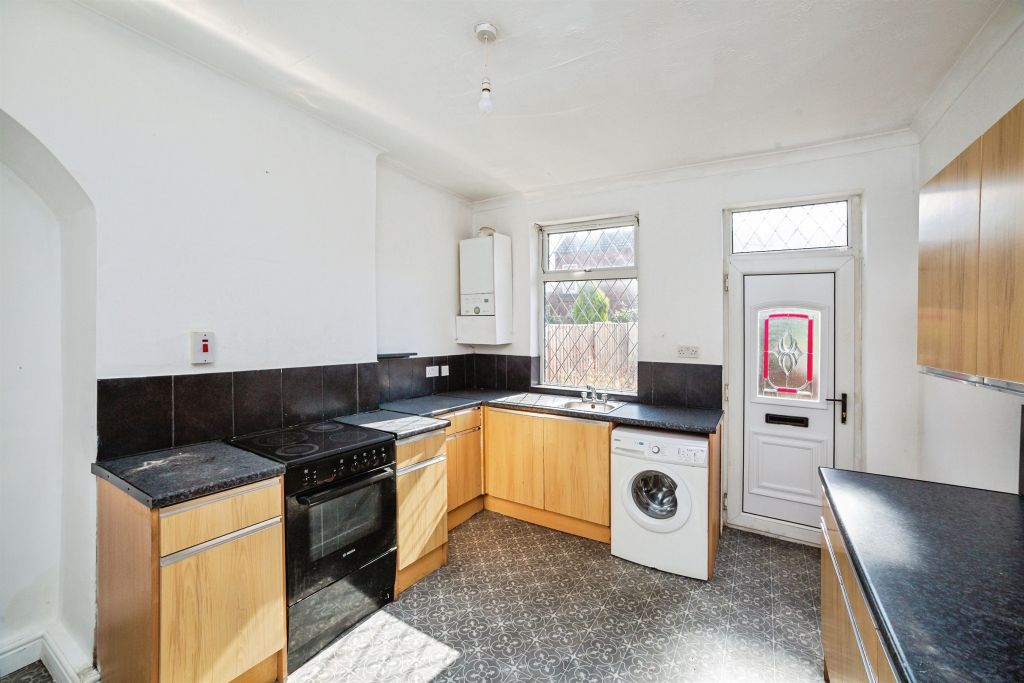 Property photo 3 of 17
