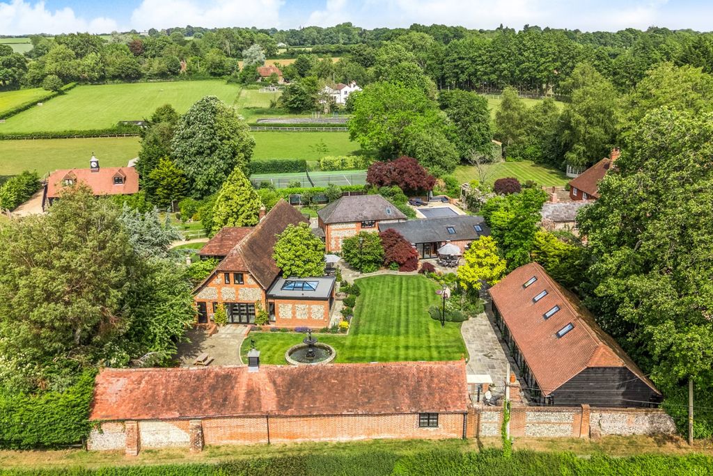 Property photo 1 of 30 Picture No. 04