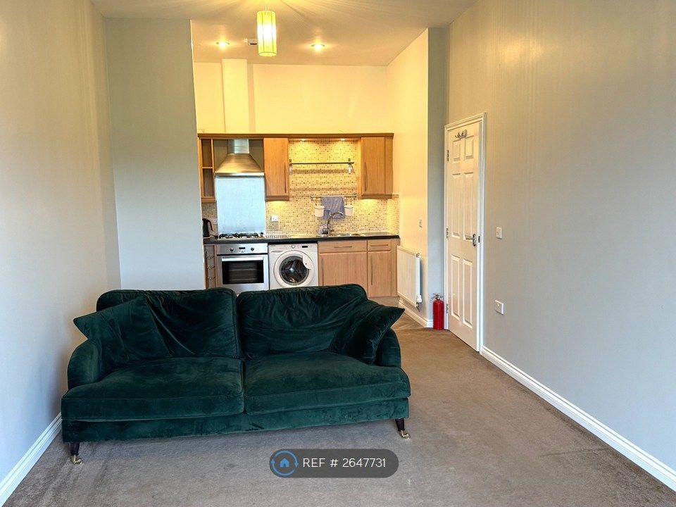 Property photo 3 of 24