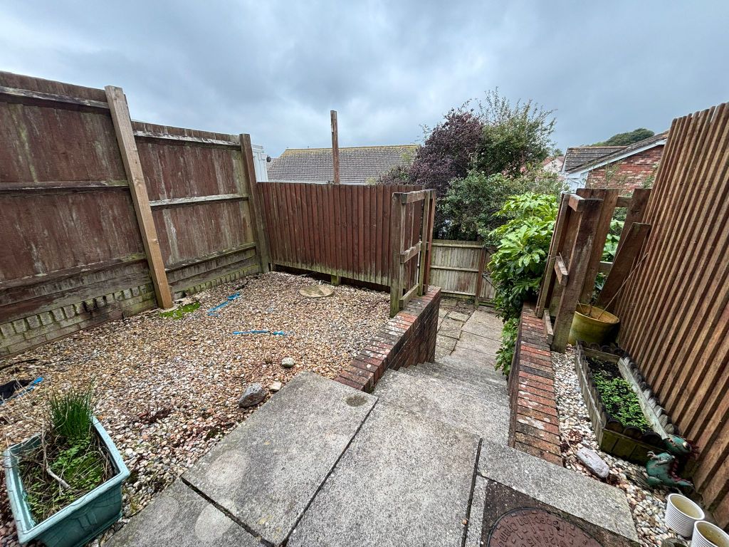 Property photo 2 of 3