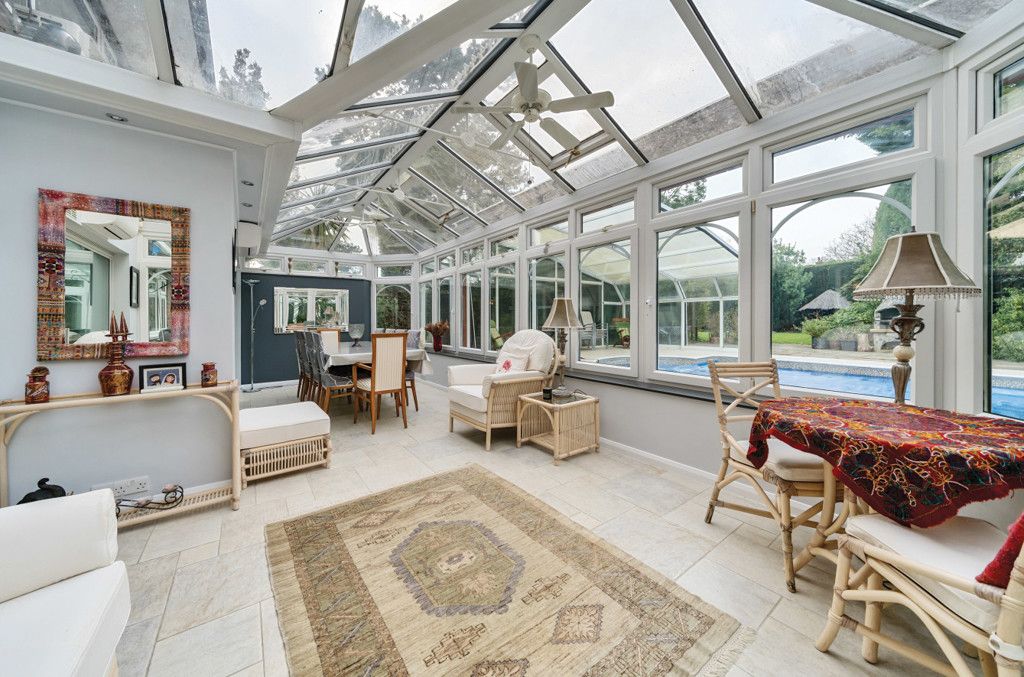 Property photo 2 of 20 Conservatory