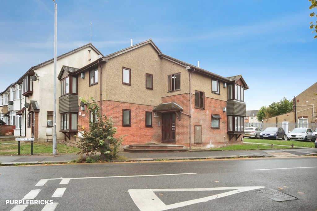 Property photo 1 of 15