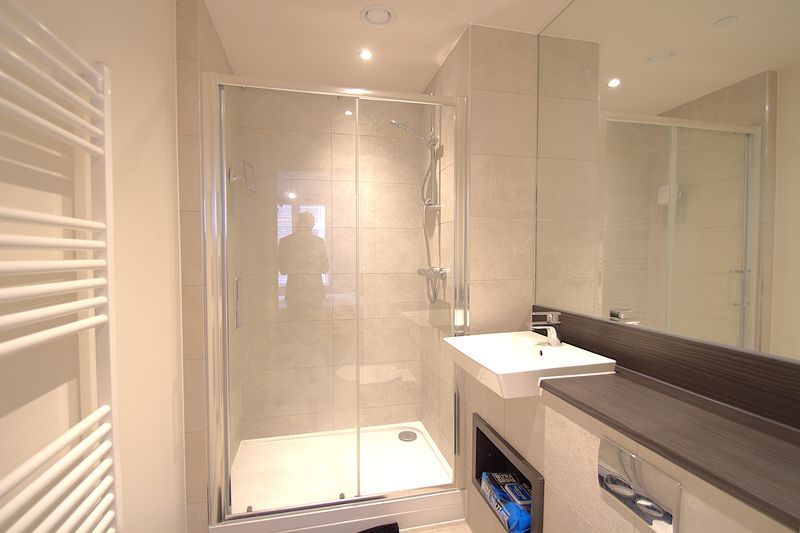 Property photo 3 of 7 Photo 2