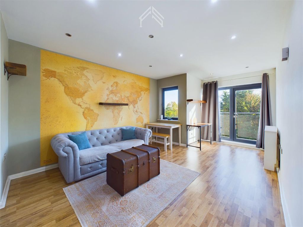 Property photo 2 of 12 2.Jpg