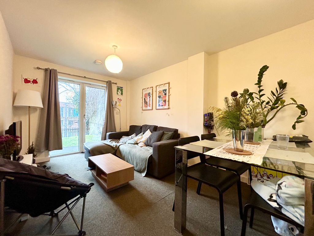 Property photo 3 of 10 View