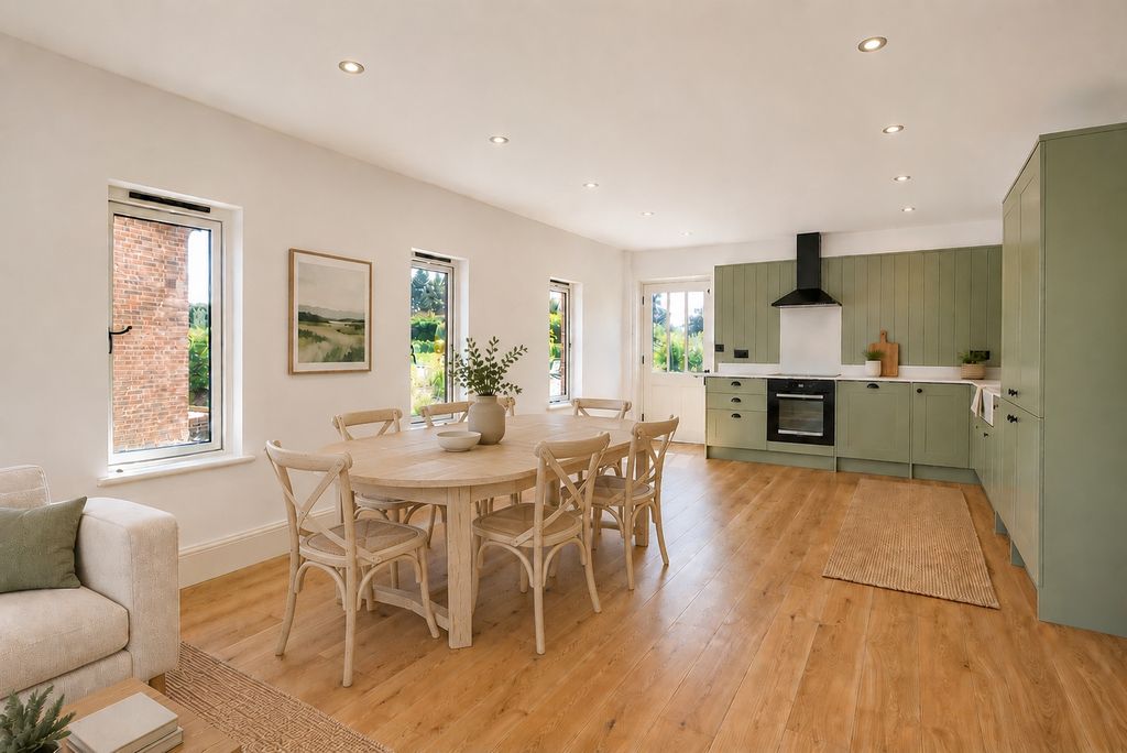 Property photo 3 of 6 Typical Interior