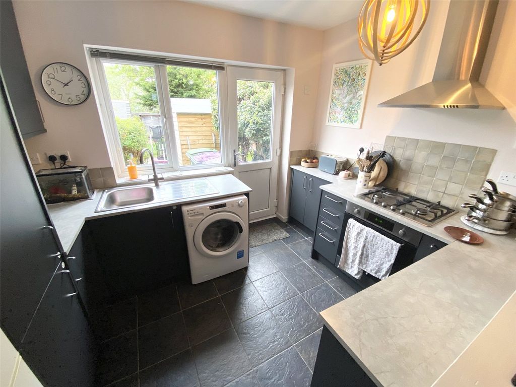 Property photo 2 of 17 Picture No. 08