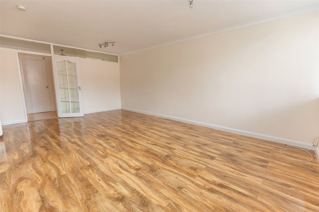 Property photo 3 of 10 Picture No. 07