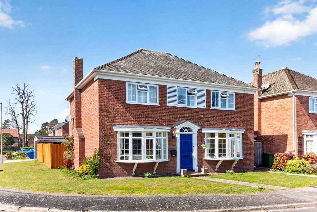 Property photo 1 of 20