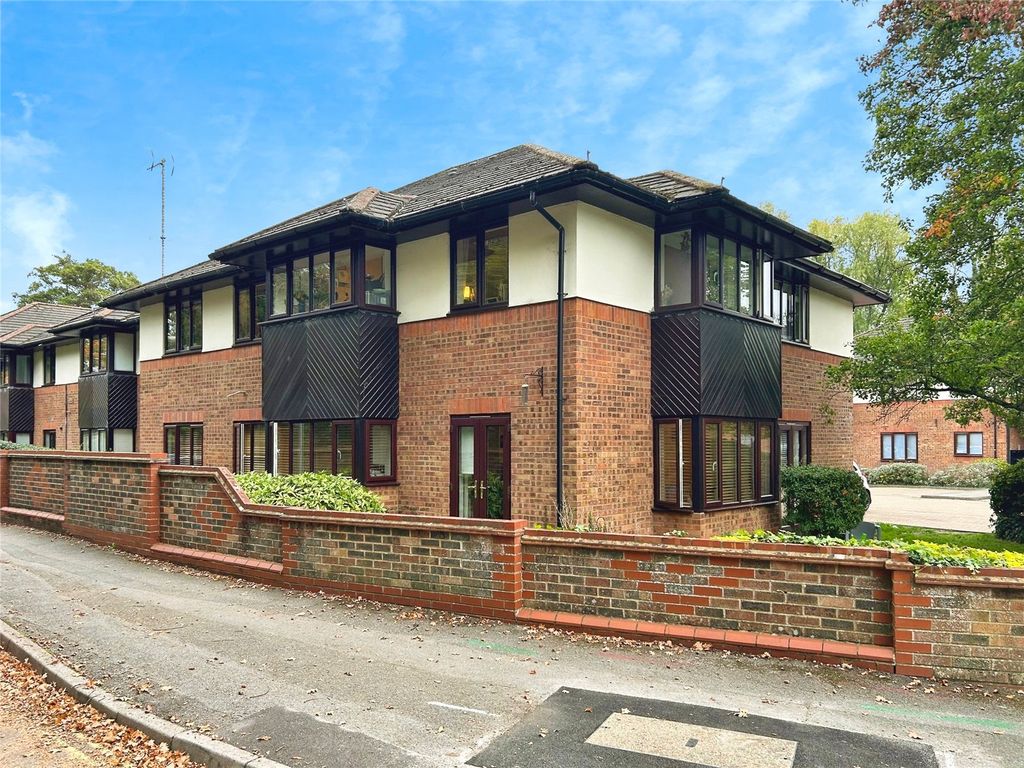 Property photo 1 of 15 Picture No. 12