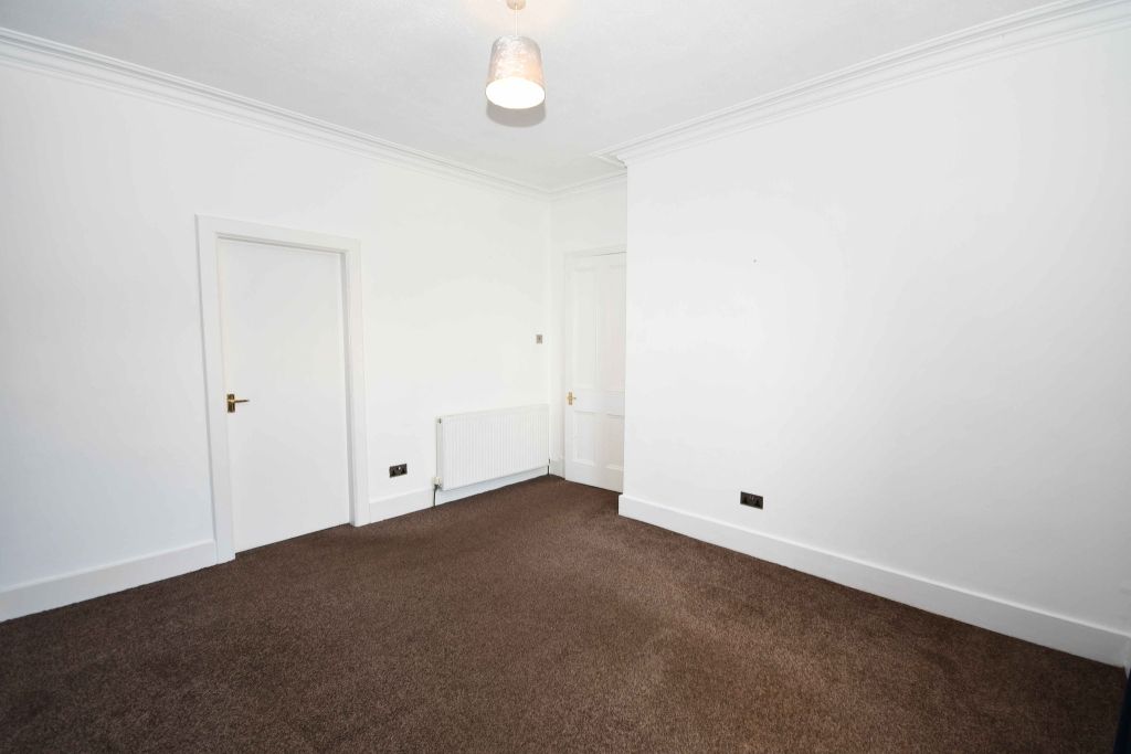 Property photo 2 of 10 Photo