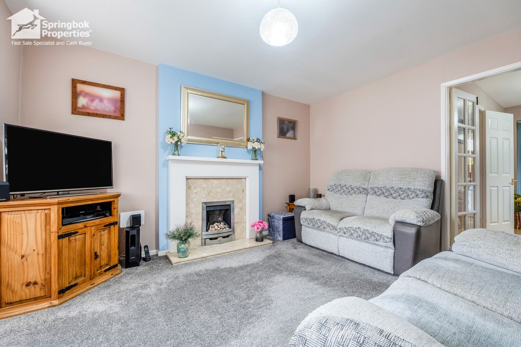 Property photo 3 of 17 Image 3