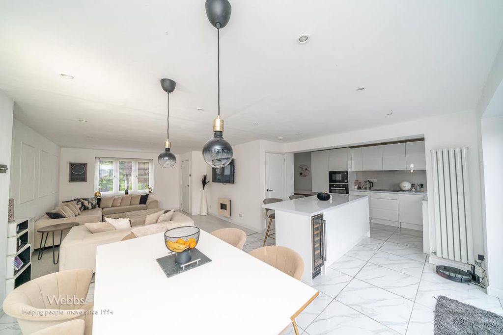 Property photo 2 of 29 Â© Webbs Estate Agents Â© (17 Of 41).Jpg