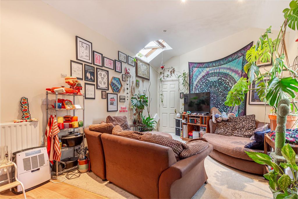 Property photo 2 of 14 Living-Room-1.Jpg