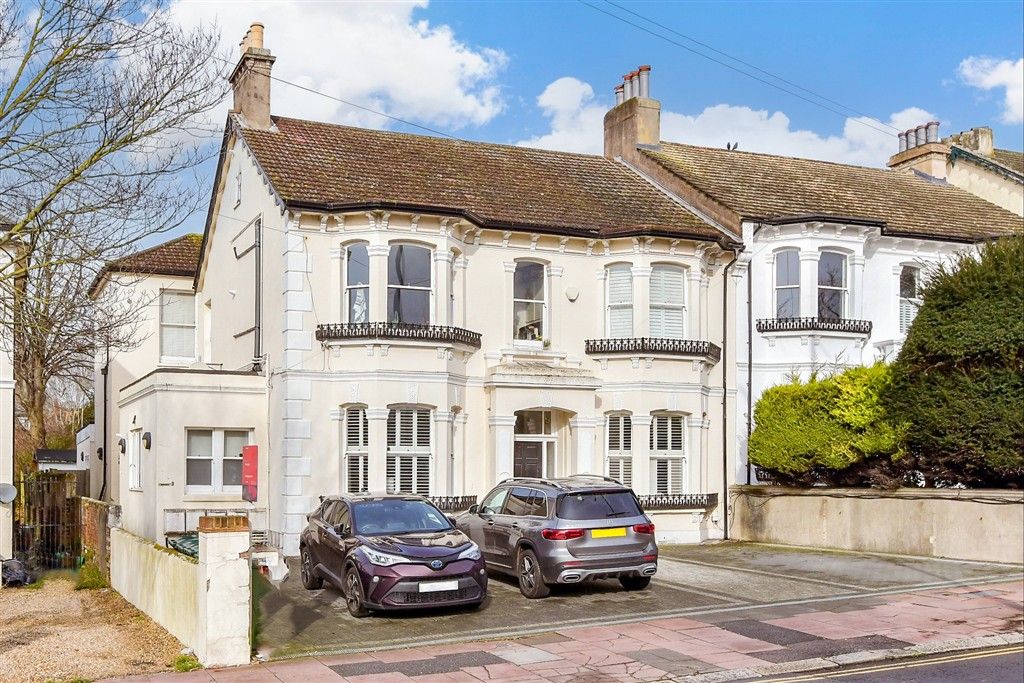 Property photo 1 of 15 External (Web)