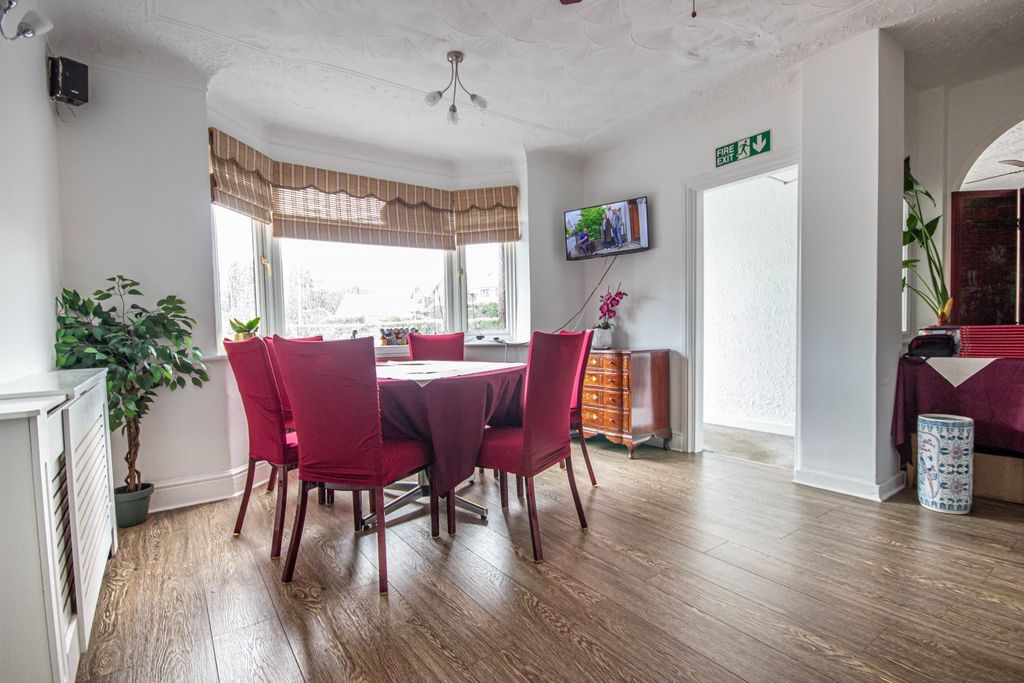 Property photo 1 of 25 3