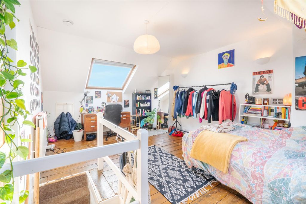 Property photo 1 of 8 _Ajh2538-Hdr.Jpg